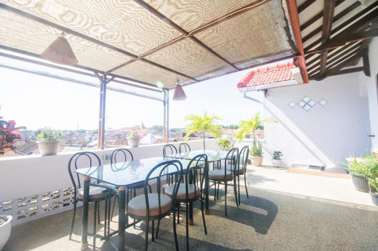 Hotel Reddoorz Near Pantai Boom Banyuwangi  Exterior foto